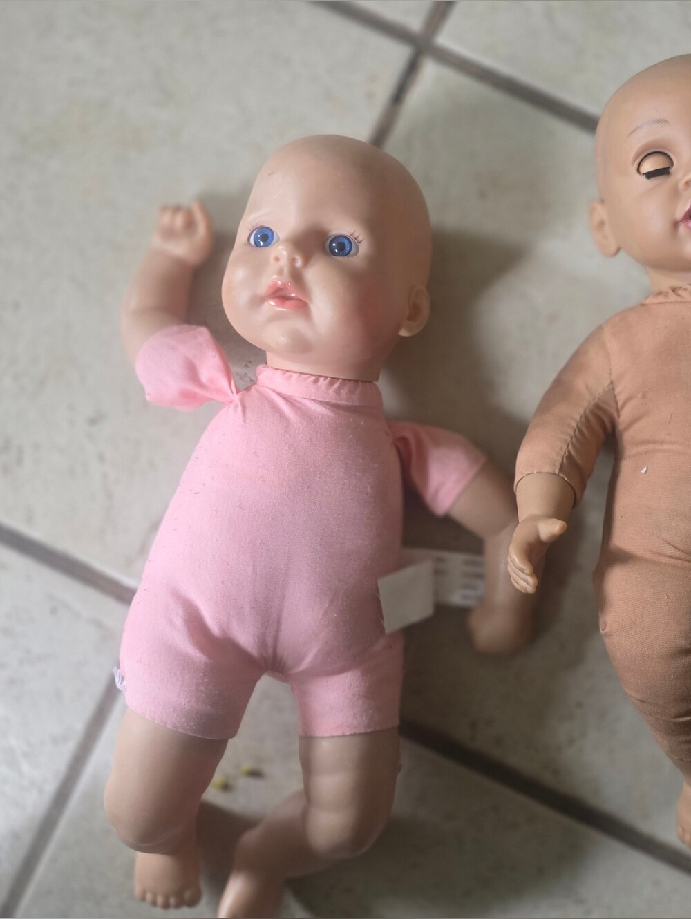 Doll Lot Of 2 Baby Dolls. 14209 TS-16 + ZAPP